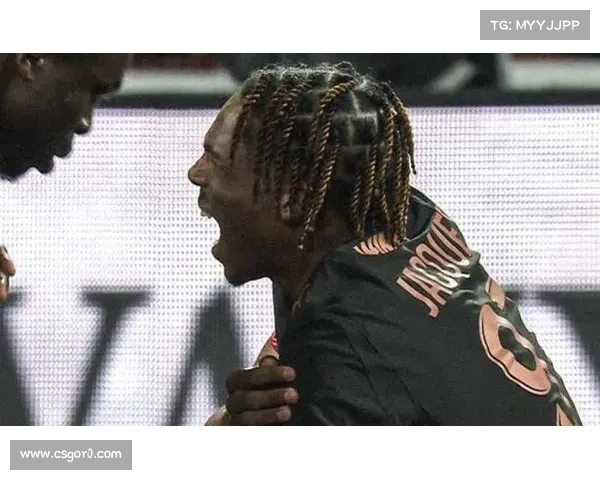 雷恩后卫雅凯肩部重伤离场，利物浦新援赛季蒙上阴影